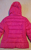 Куртка женская демисезон с капюшоном, новая, размер 42 Усть-Каменогорск