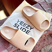 Adidas Yeezy Slide шлепки мужские (тапочки, сланцы) шлепанцы Астана