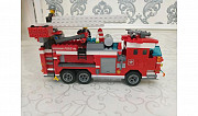 Lego пожарная машина с бригадой Астана